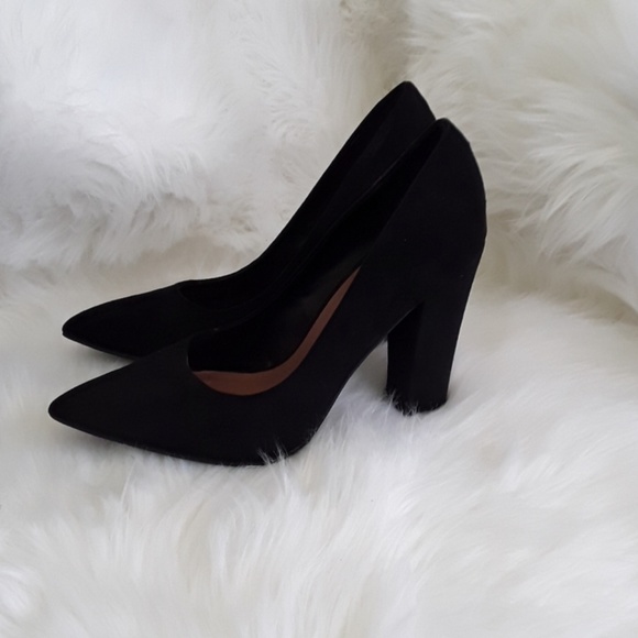 GORGEOUS SUEDE SHOES - Picture 2 of 4